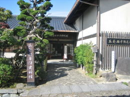 �e�{�w������