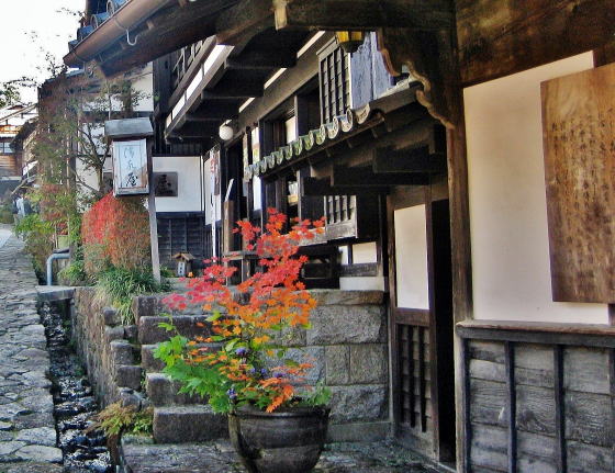 �������̓X��