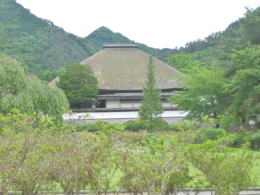 �{������