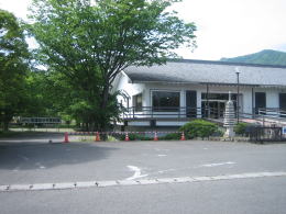 �M�Z������������